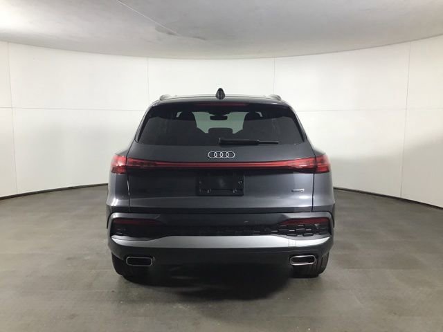 Used 2025 Audi Q5 Premium w/ Premium Plus AWD/4WD image 6
