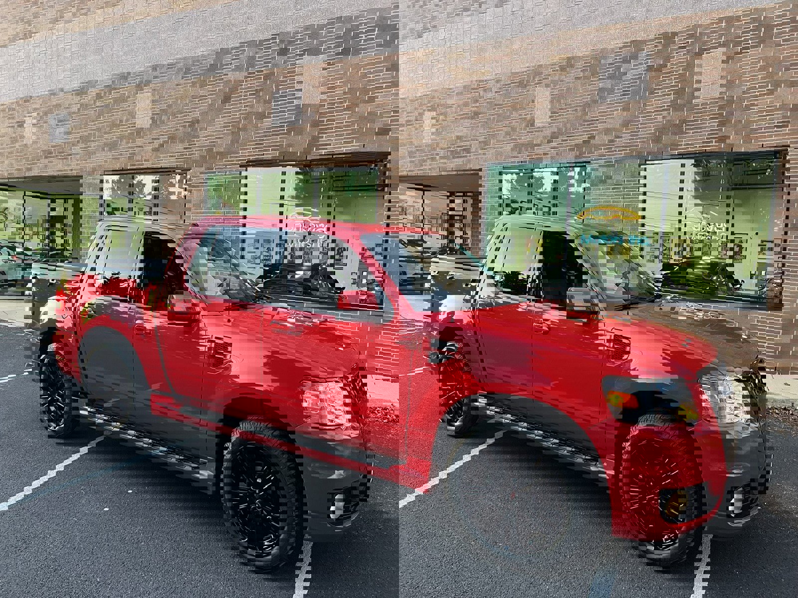 Used 2008 Ford Explorer Sport Trac Adrenalin image 29