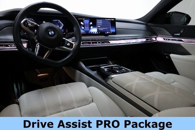 Used 2024 BMW 760i xDrive w/ Executive Package image 12