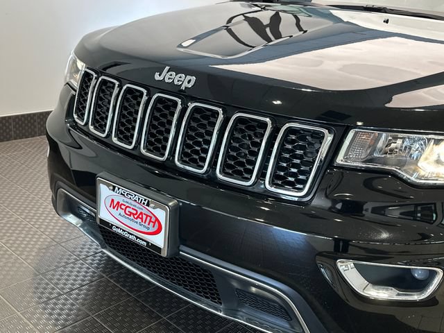 Used 2019 Jeep Grand Cherokee Limited AWD/4WD image 7