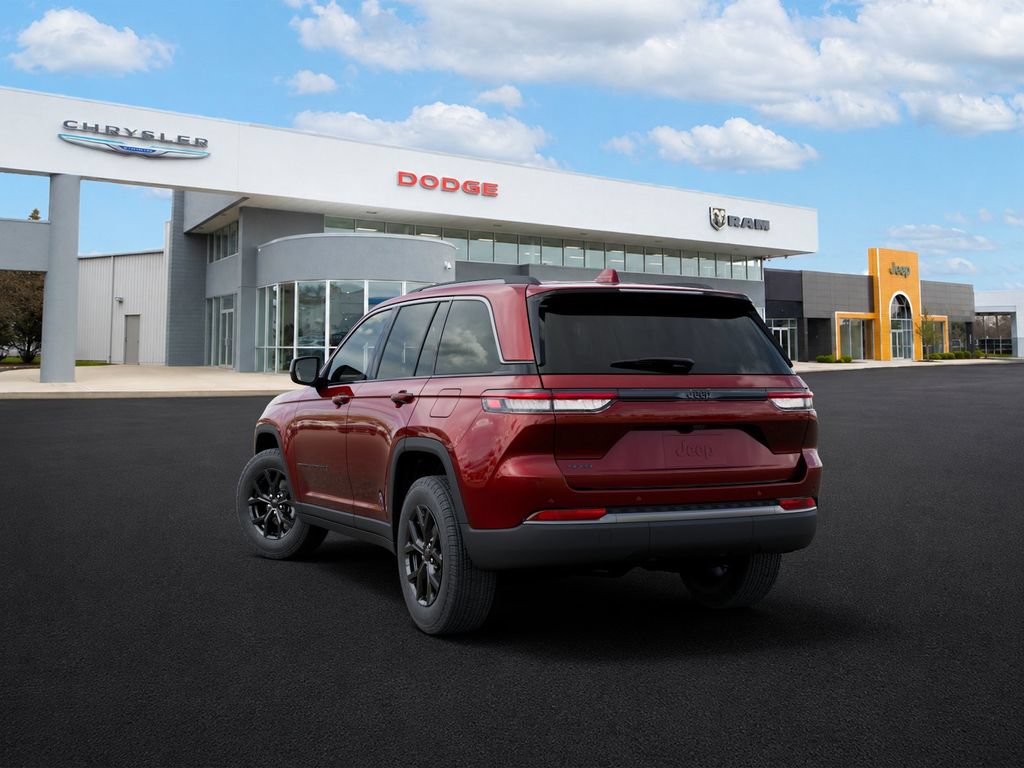 New 2026 Jeep Grand Cherokee Altitude AWD/4WD image 3