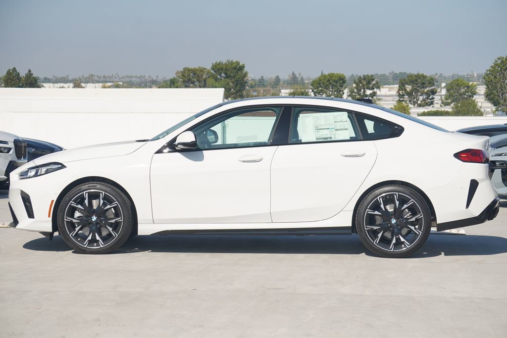 Used 2026 BMW 228i w/ Technology Package FWD image 4