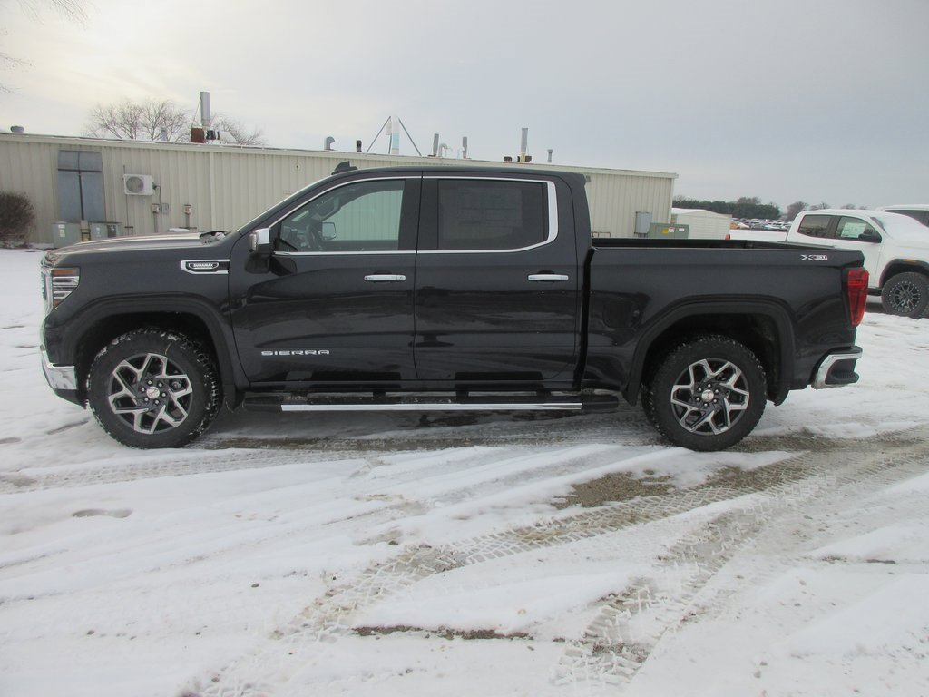New 2026 GMC Sierra 1500 SLT w/ SLT Premium Plus Package image 10