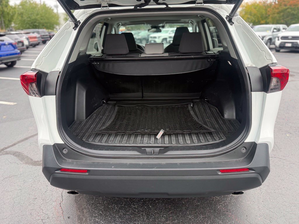 Certified 2023 Toyota RAV4 XLE w/ Convenience Package AWD/4WD image 18