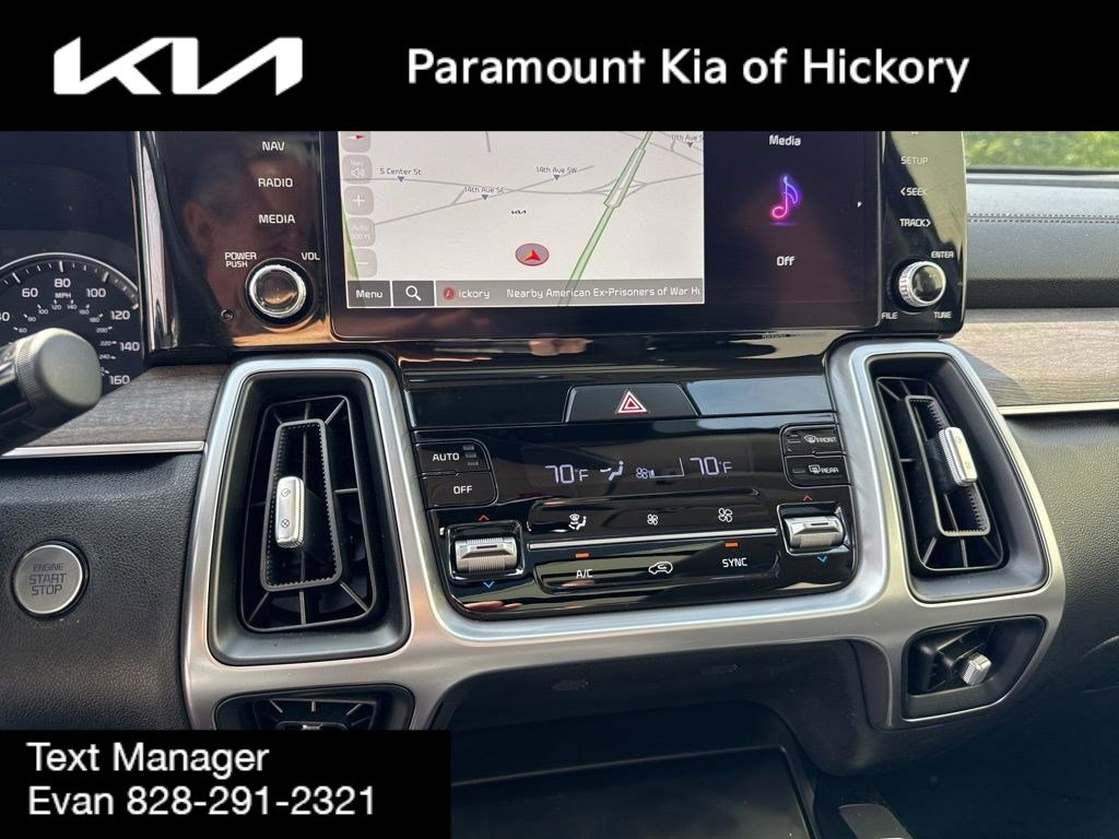 Used 2023 Kia Sorento EX w/ Panoramic Sunroof Package image 27