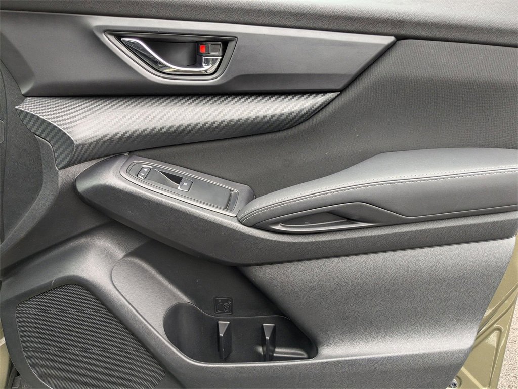 Used 2025 Subaru Ascent Premium image 35