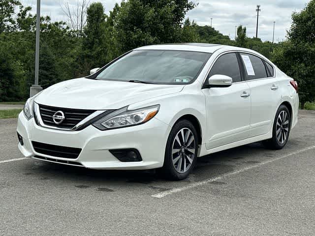 Used 2016 Nissan Altima 2.5 SL w/ 2.5 Technology Package FWD image 1