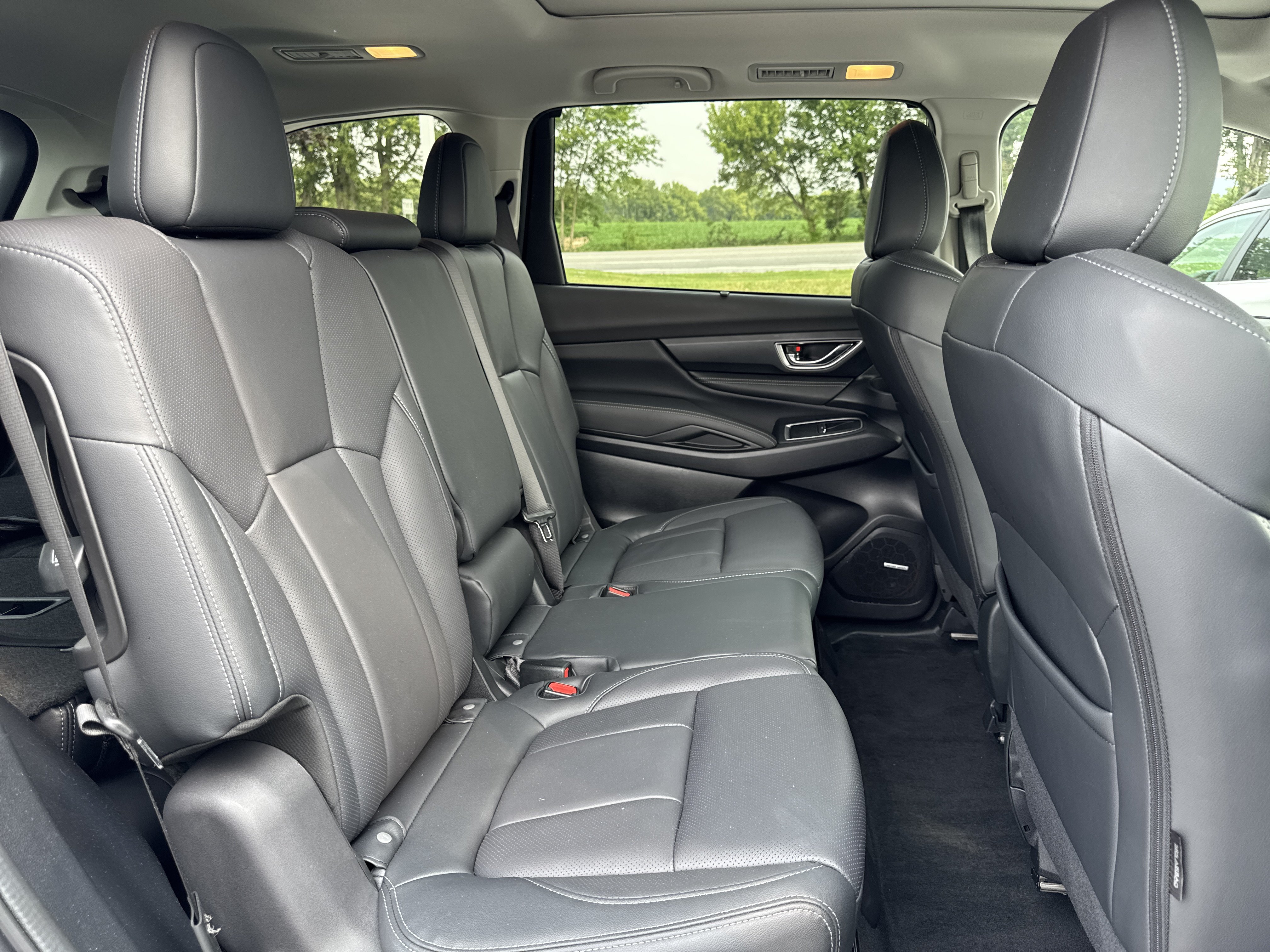 Used 2023 Subaru Ascent Limited w/ Technology Package AWD/4WD image 19