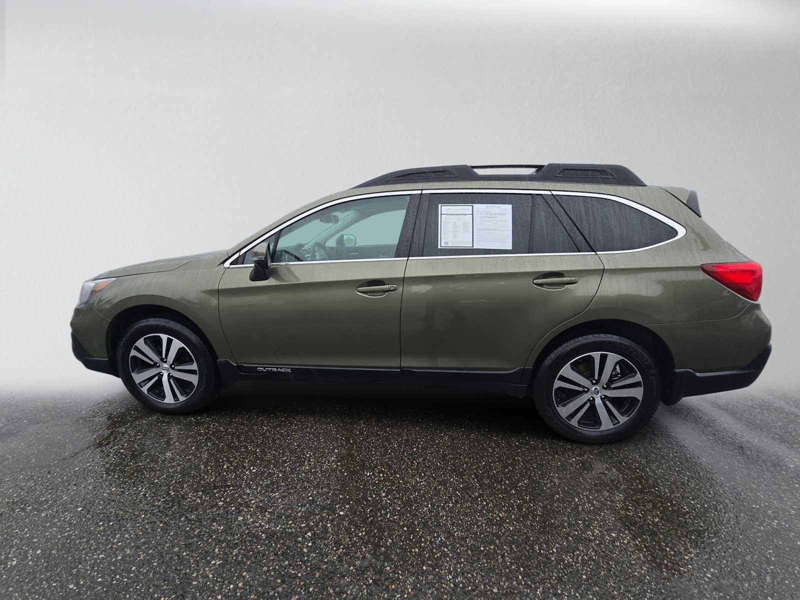 Used 2019 Subaru Outback 2.5i Limited w/ Popular Package #2 AWD/4WD image 4