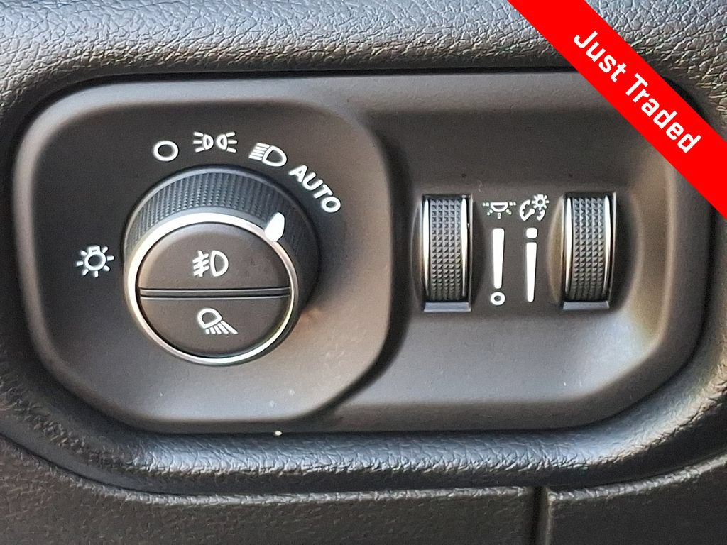 Used 2019 RAM 1500 Rebel AWD/4WD image 25