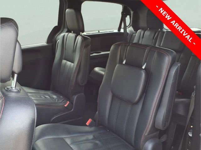 Used 2015 Dodge Grand Caravan R/T w/ Driver Convenience Group FWD image 8