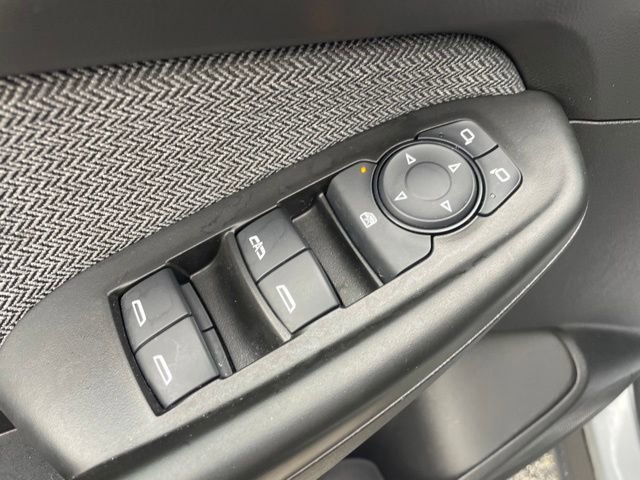 Used 2024 Chevrolet TrailBlazer LT w/ LT Cold Weather Package AWD/4WD image 9
