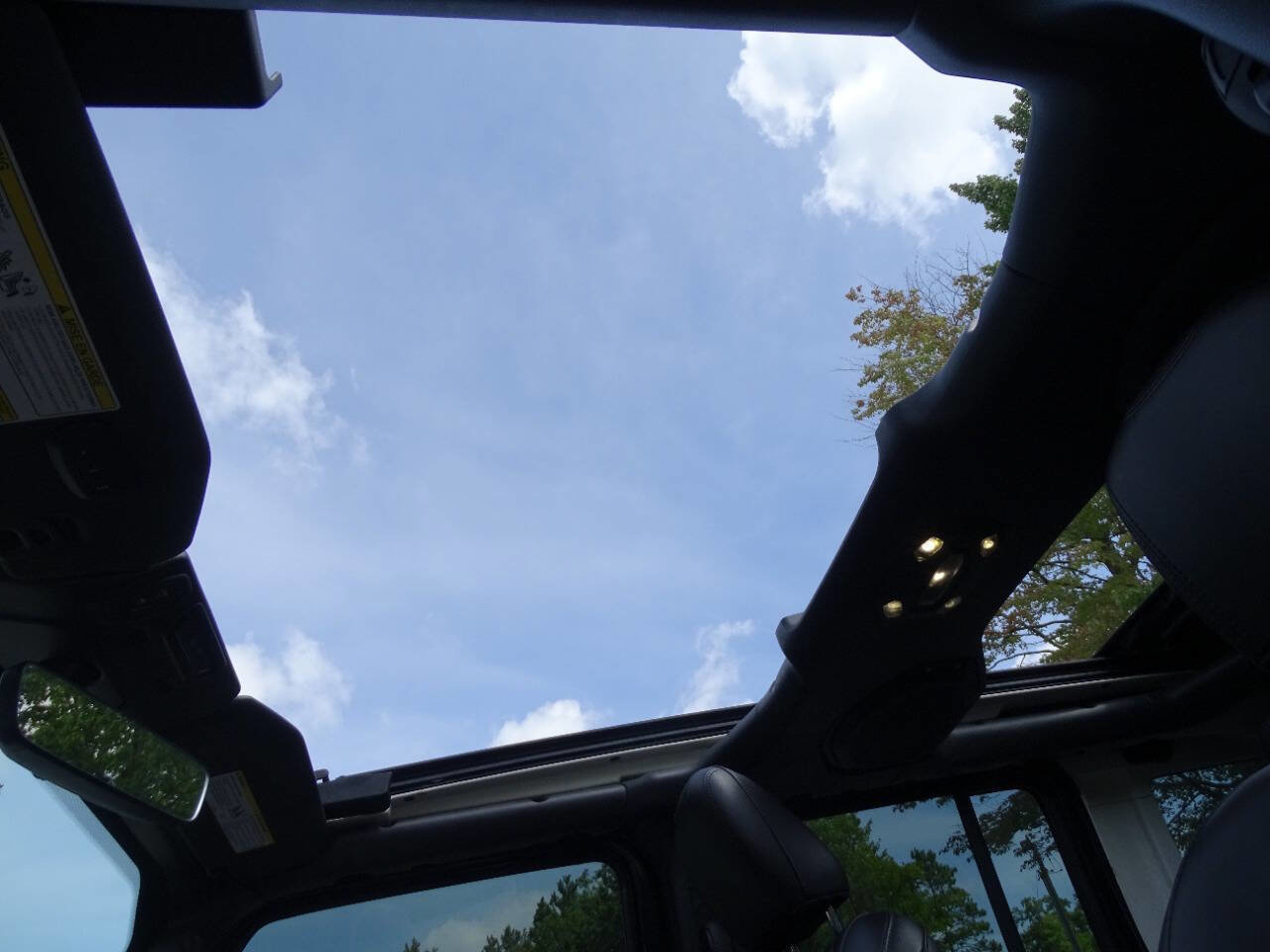 Used 2021 Jeep Wrangler High Altitude image 13