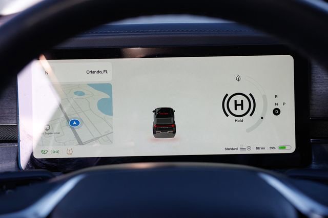 Used 2022 Rivian R1T Launch Edition image 34