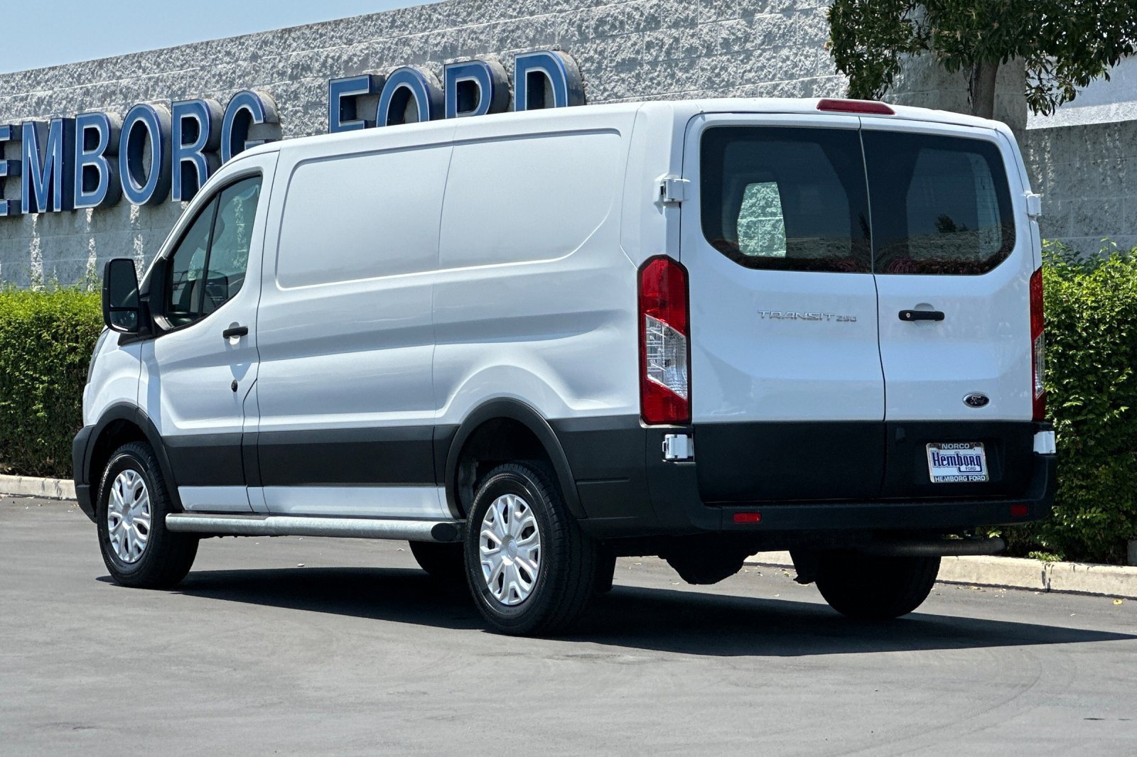 Used 2023 Ford Transit 250 Low Roof w/ Exterior Upgrade Package image 6