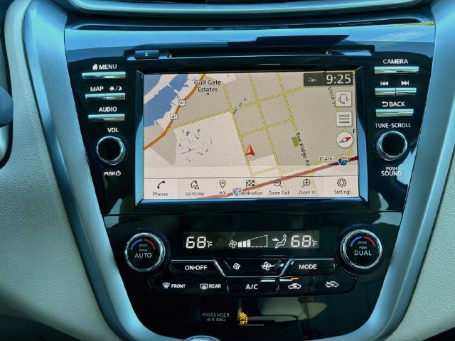 Used 2020 Nissan Murano Platinum w/ Cargo Package FWD image 32