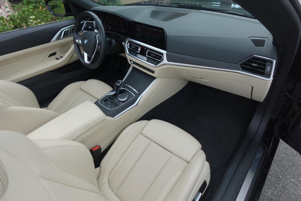 Used 2022 BMW 430i xDrive Convertible w/ Premium Package 2 AWD/4WD image 17