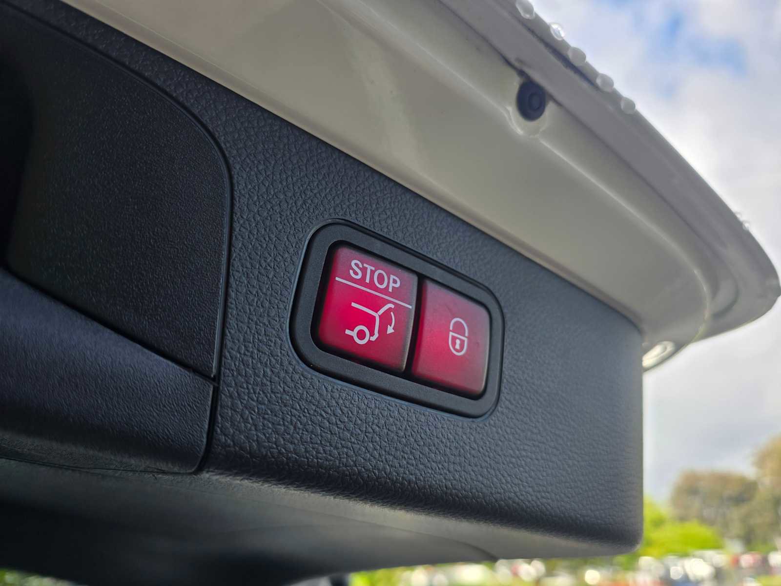 Certified 2022 Mercedes-Benz GLC 300 4MATIC image 18
