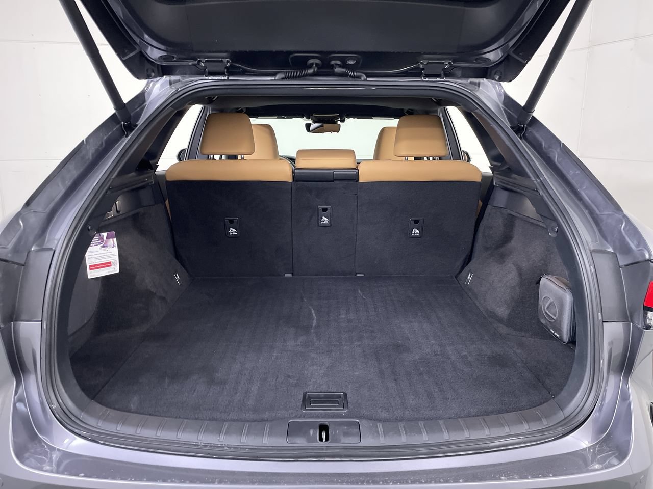 Used 2023 Lexus RX 350 Premium w/ Accessory Package (Z1) AWD/4WD image 22