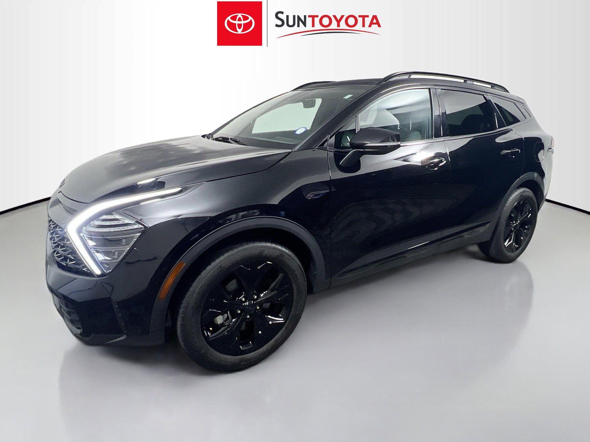 Used 2025 Kia Sportage X-Line w/ Premium Package image 9