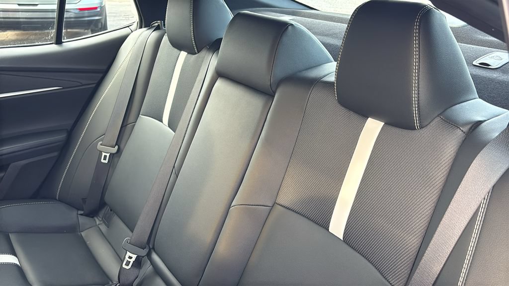 Used 2025 Toyota Camry SE FWD image 26