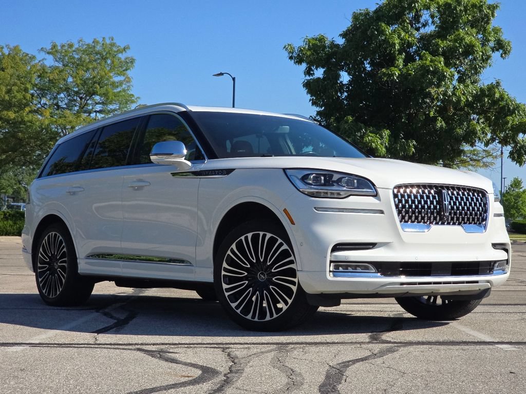 Used 2022 Lincoln Aviator Black Label w/ Class IV Trailer Tow Package AWD/4WD video 1