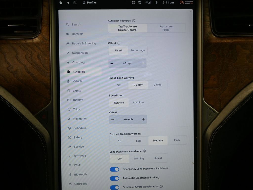 Used 2021 Tesla Model X Long Range image 28