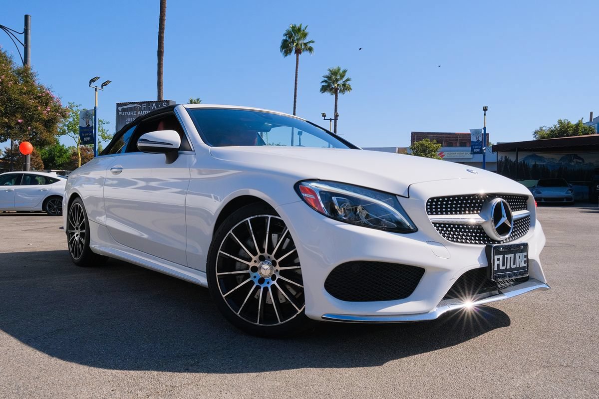 Used 2017 Mercedes-Benz C 300 Cabriolet image 3
