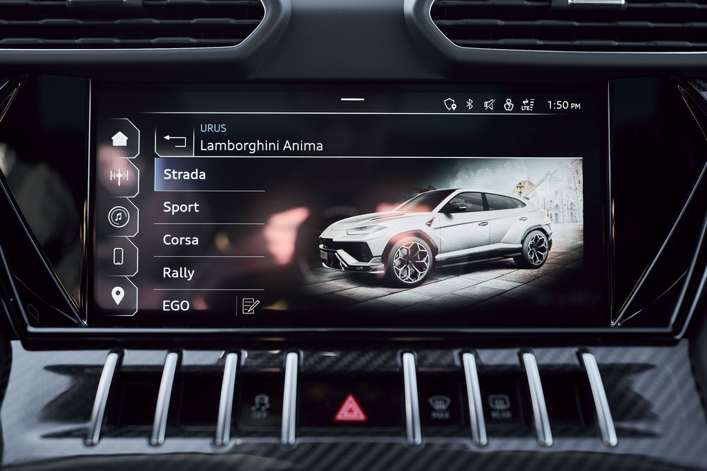 Used 2024 Lamborghini Urus Performante image 81