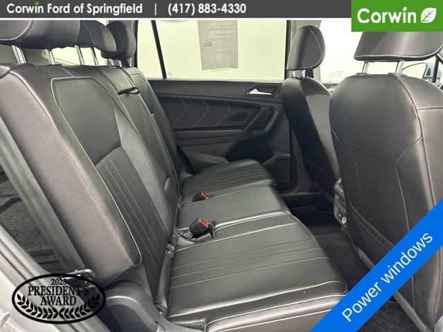 Used 2022 Volkswagen Tiguan SE FWD image 12