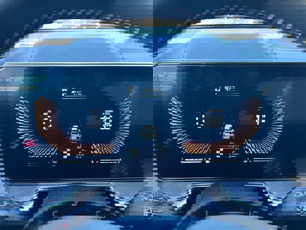 Used 2024 Kia Sorento X-Line EX image 16