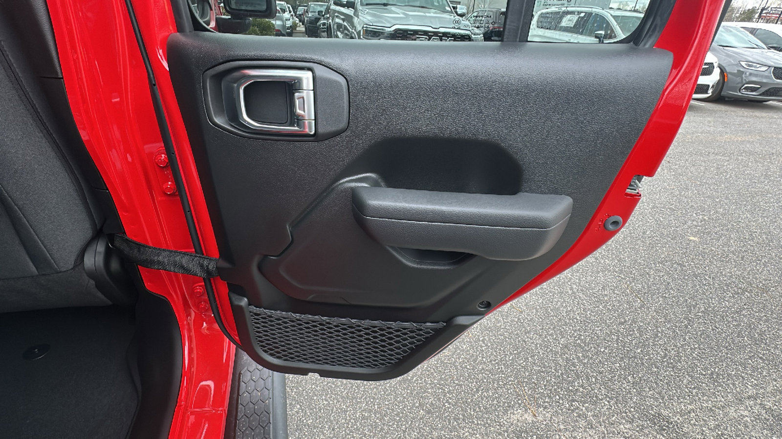 New 2025 Jeep Wrangler Sport S image 19