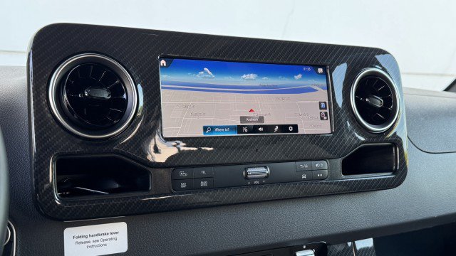 Used 2021 Mercedes-Benz Sprinter 3500 image 26