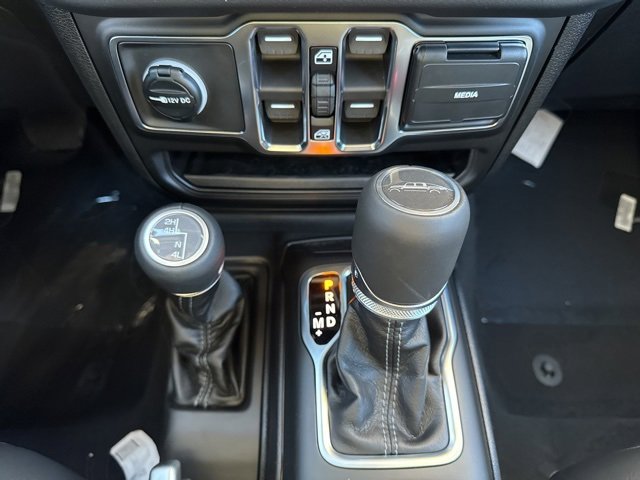 New 2026 Jeep Gladiator Sport image 16