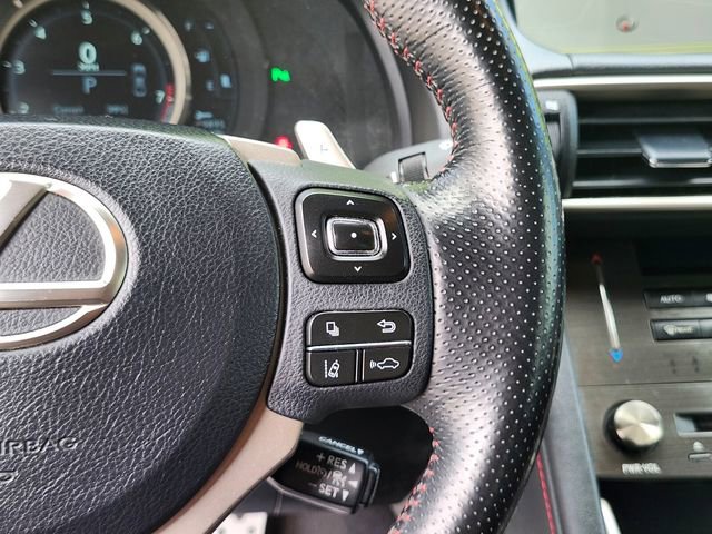 Used 2019 Lexus IS 300 AWD image 31
