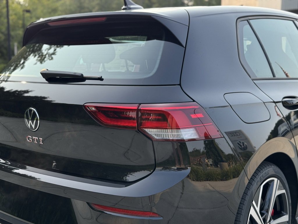 New 2025 Volkswagen GTI SE image 12