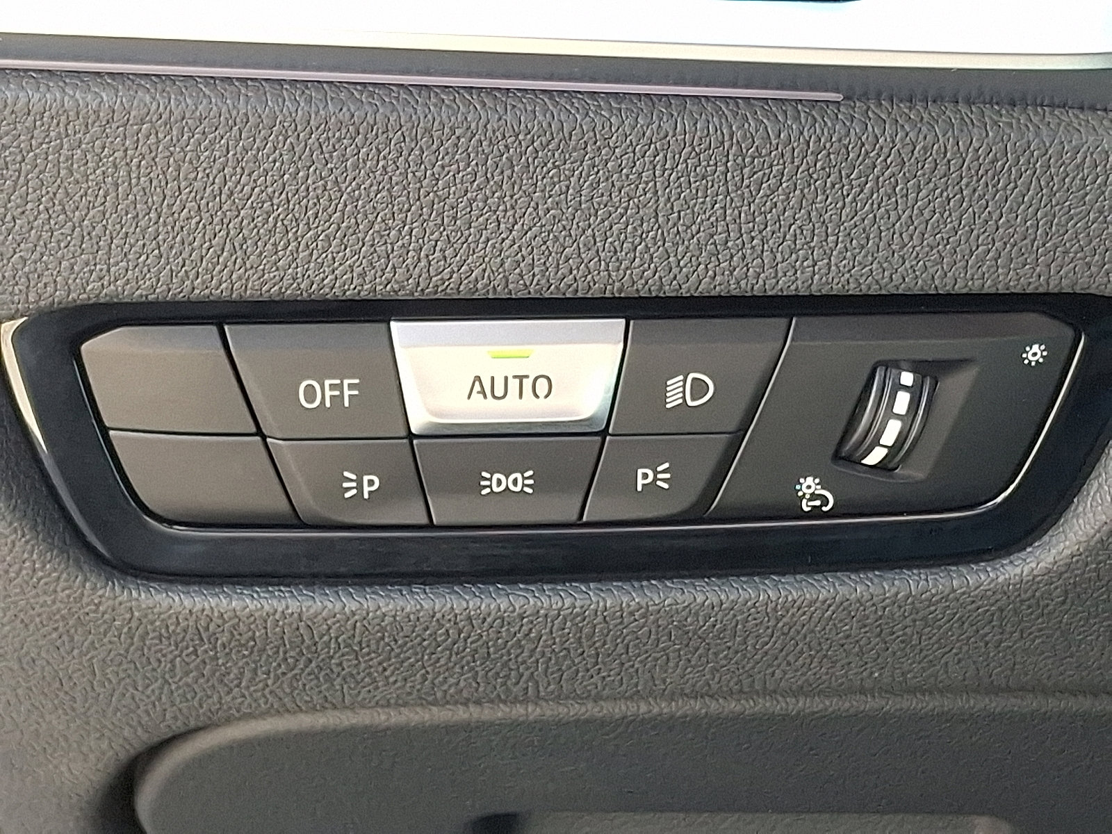 Used 2023 BMW M4 xDrive Competition AWD/4WD image 27