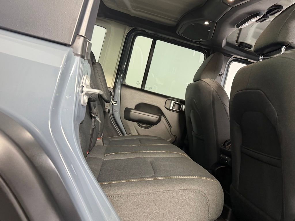 Used 2025 Jeep Wrangler Willys 4xe image 30