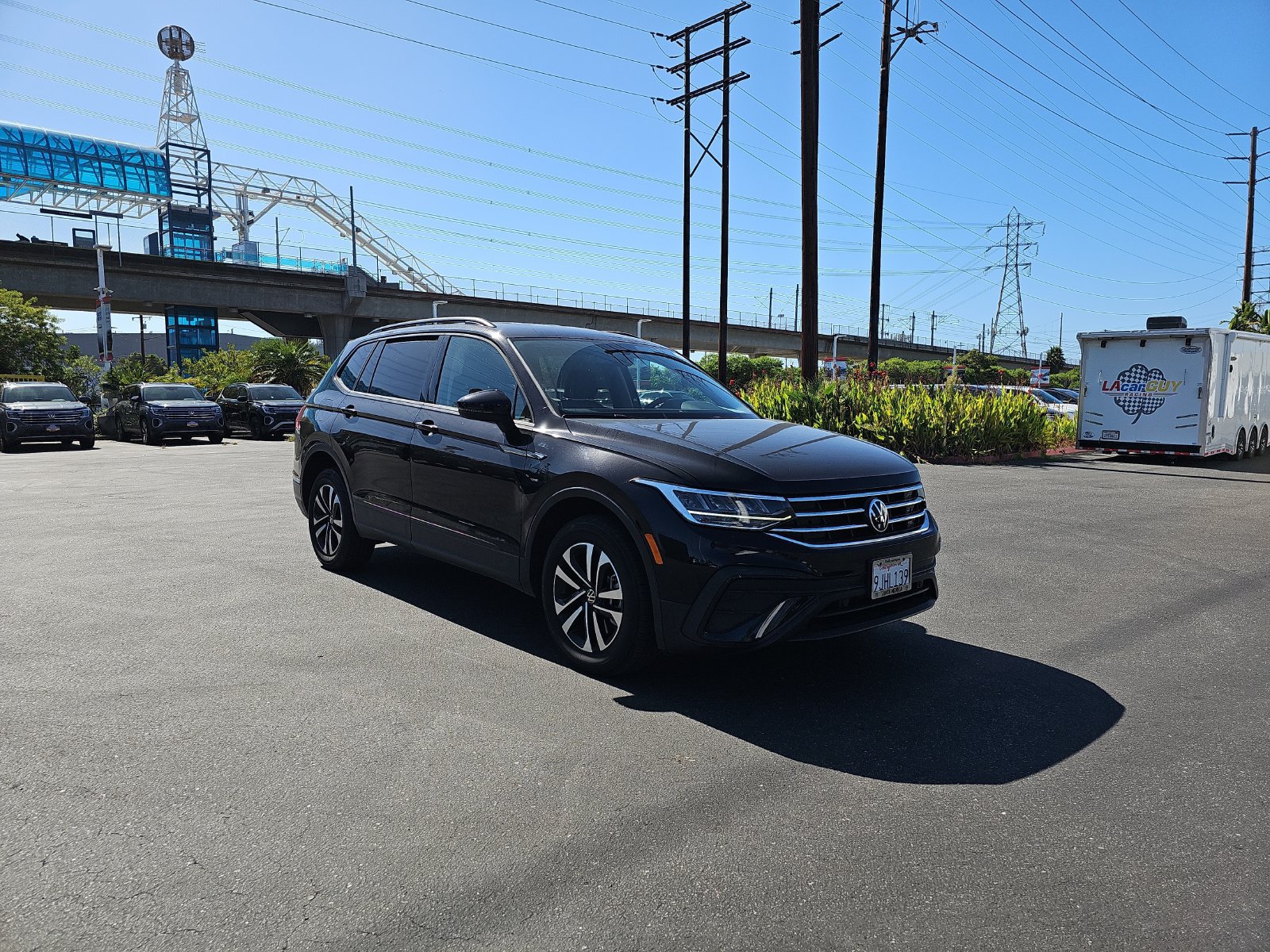Certified 2023 Volkswagen Tiguan S FWD image 3