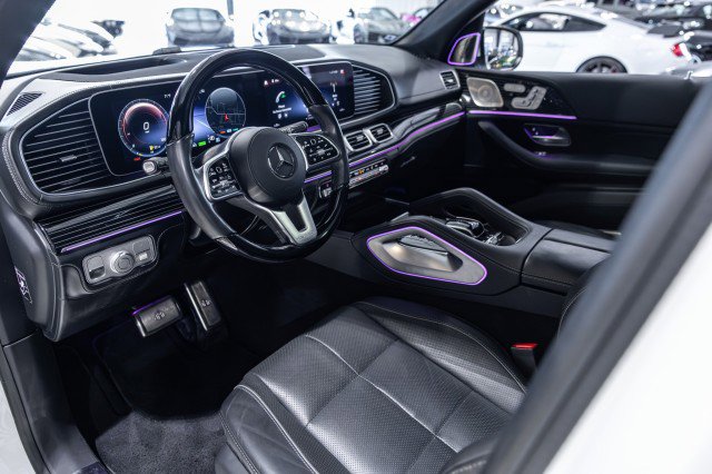 Used 2023 Mercedes-Benz Maybach GLS 600 4MATIC image 32