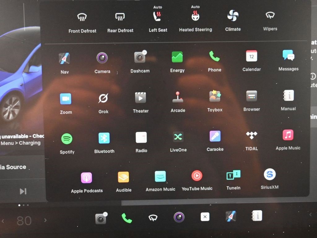 Used 2023 Tesla Model Y Long Range image 30