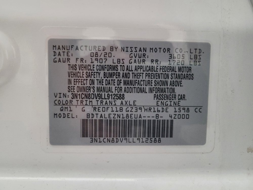 Used 2020 Nissan Versa S FWD image 33