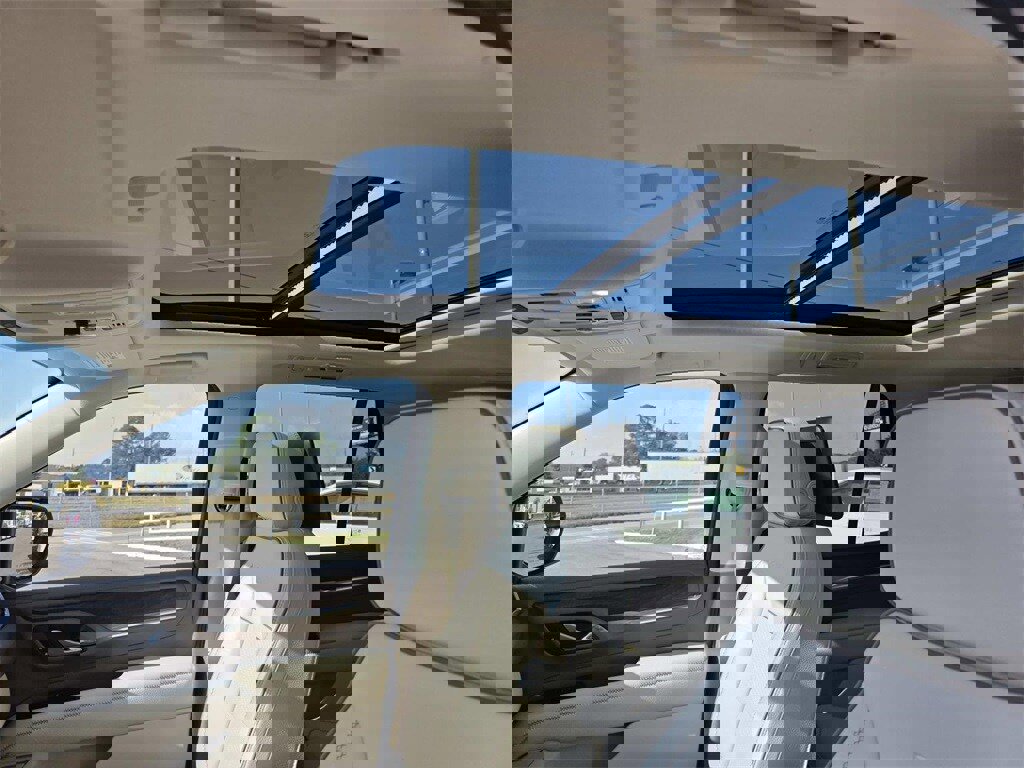 Used 2021 GMC Yukon Denali image 10