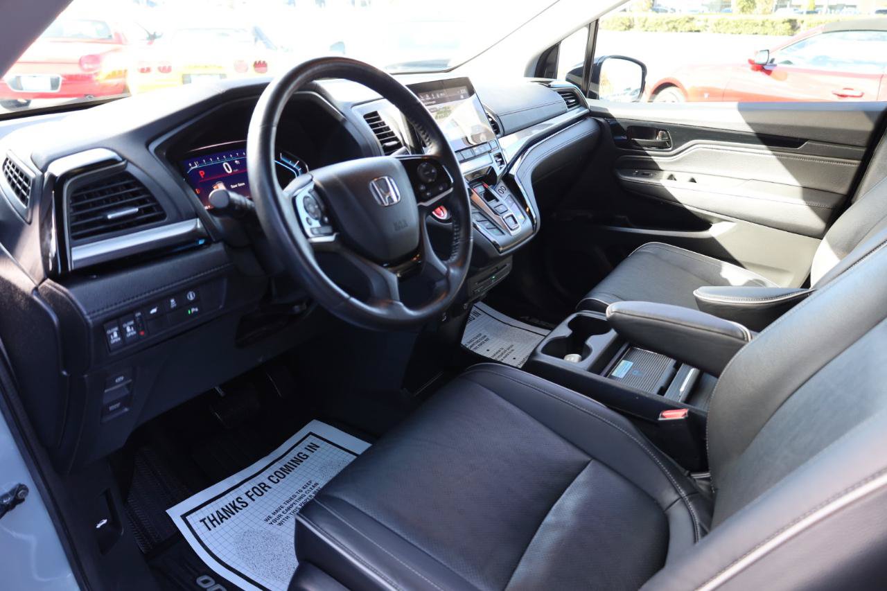 Used 2023 Honda Odyssey Elite image 8