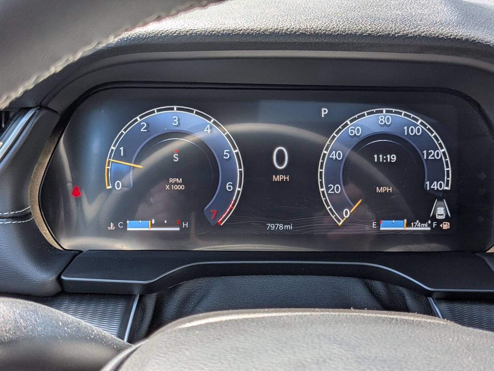 Used 2025 Jeep Grand Cherokee Altitude AWD/4WD image 20