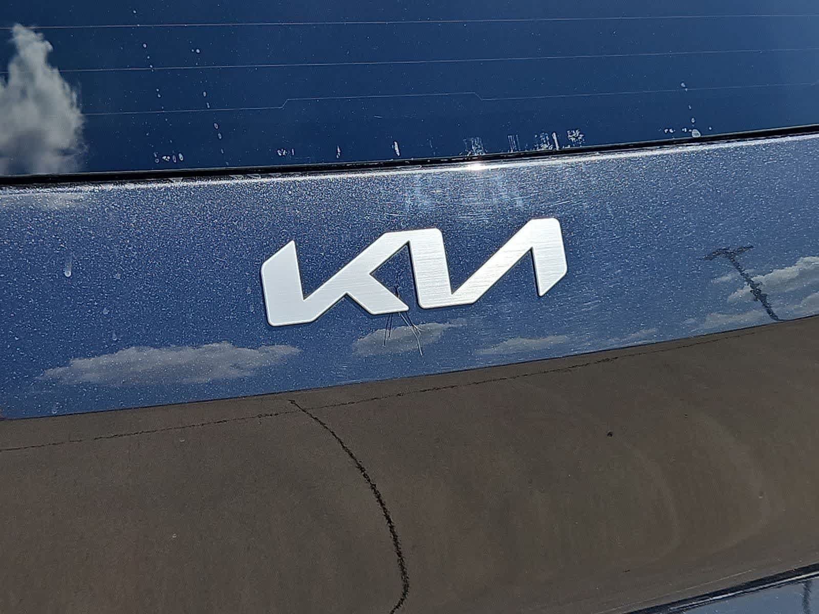 Certified 2024 Kia EV9 GT-Line AWD/4WD image 11