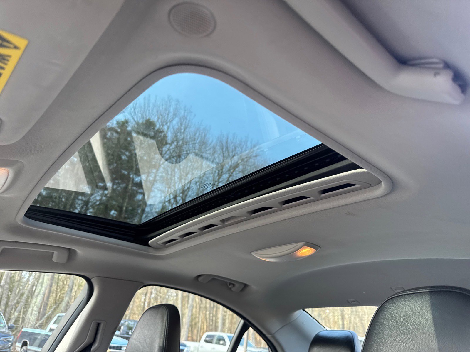 Used 2015 Volvo S80 T5 image 10