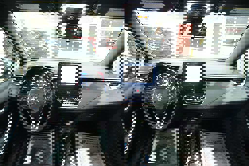 Used 2024 Toyota Corolla SE image 25