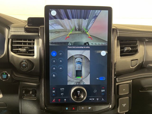 Used 2023 Ford F150 Lightning Platinum image 26