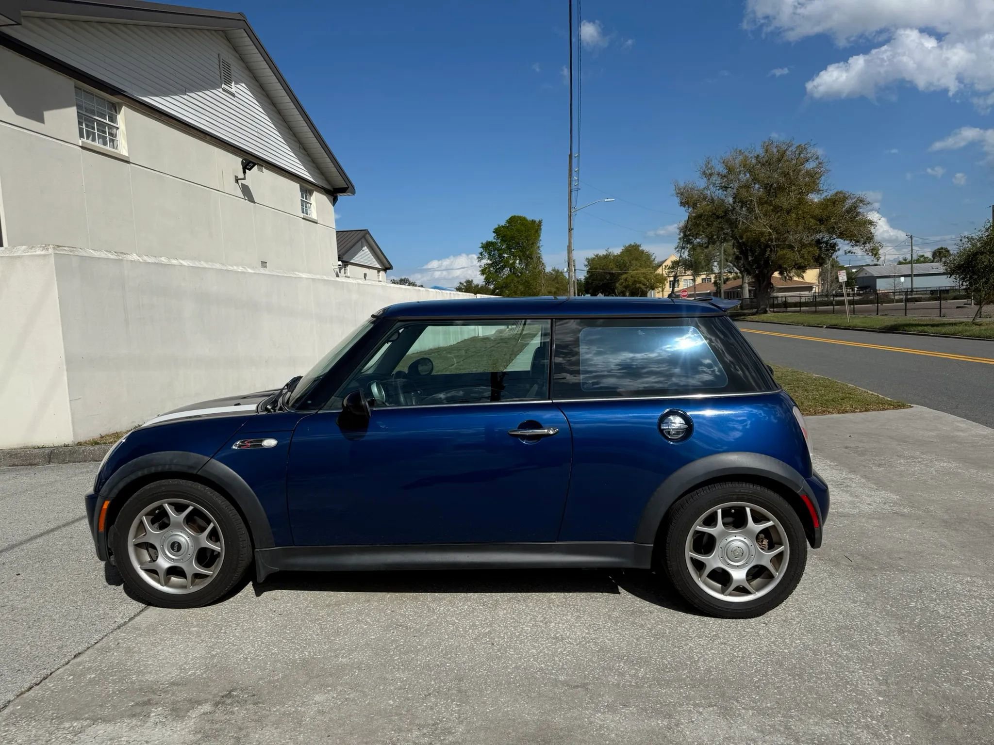 Used 2004 MINI Cooper S image 7